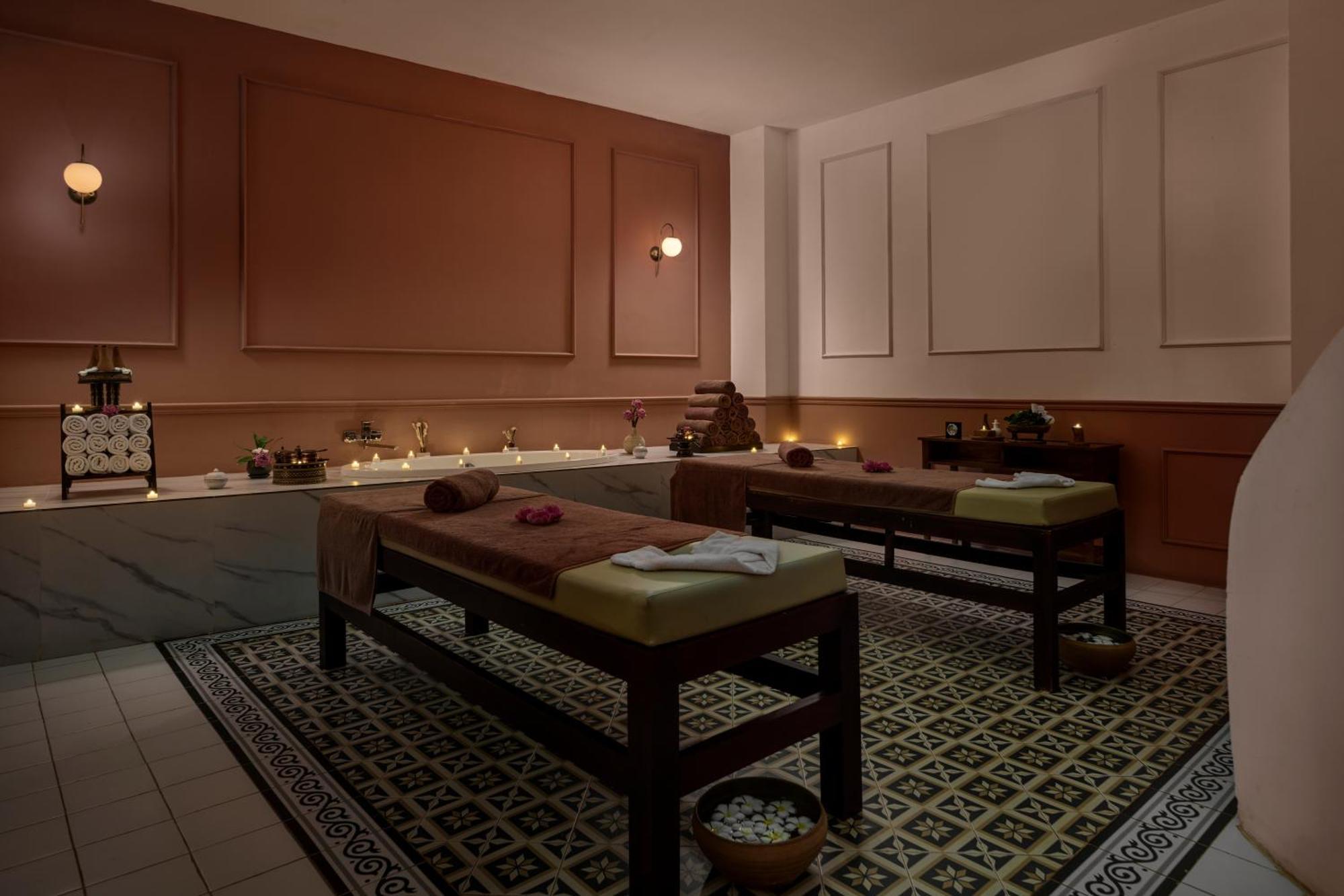 The Embassy Angkor Resort & Spa Siem Reap Ngoại thất bức ảnh