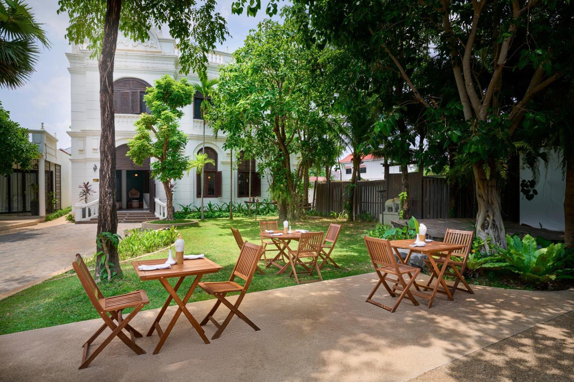 The Embassy Angkor Resort & Spa Siem Reap Ngoại thất bức ảnh
